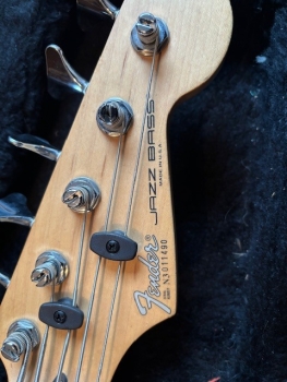 Preview: Fender Jazz Bass (4-Saiter) - Sunburst, genauer gesagt sehr wahrscheinlich 2-Color Sunburst, gebraucht