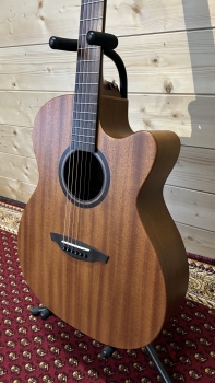 Preview: Veelah V 1-OMMCE