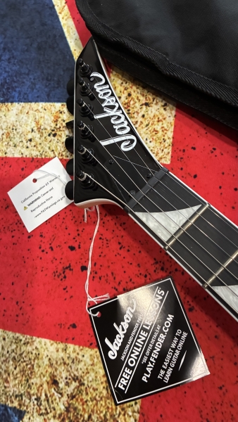 Jackson JS32T King V AH BK - Bunlde inkl. Gigbag - NEU