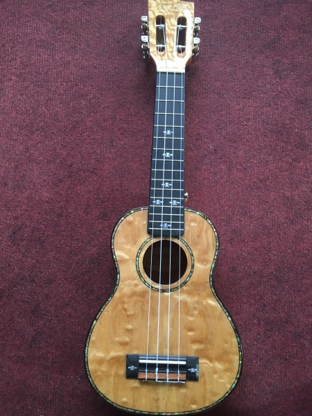 Ukulele Sopran UK-LA8-21